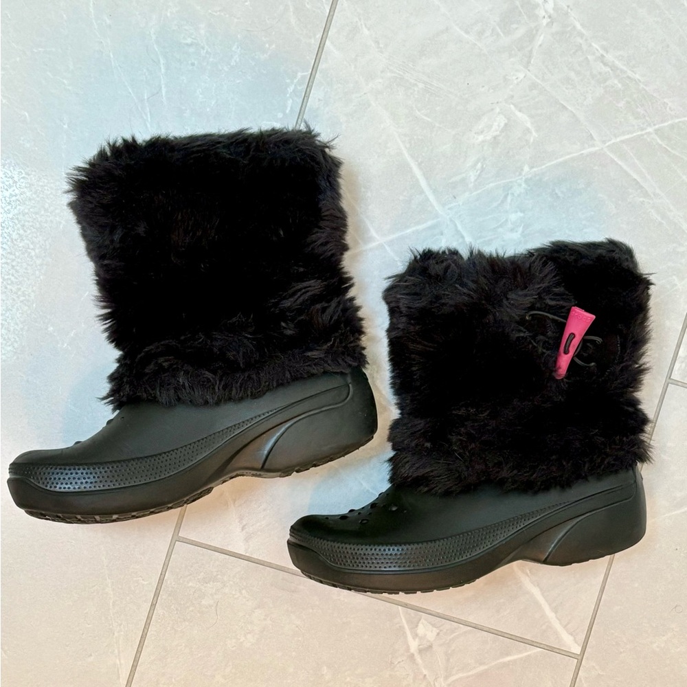 CROCS Black Faux Fur Winter Boots